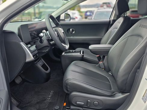 Certified 2025 Hyundai Ioniq 5 SEL image 13