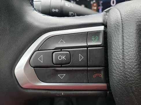Used 2022 Jeep Compass Latitude w/ Convenience Group AWD/4WD image 23