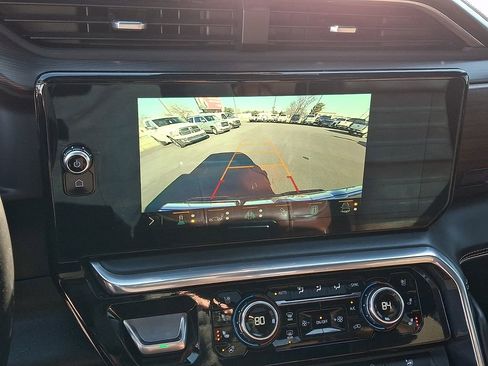 Used 2023 GMC Sierra 1500 Denali Ultimate image 18