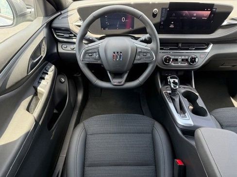 New 2025 Buick Envista Sport Touring w/ Convenience I Package FWD image 25