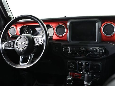 Used 2018 Jeep Wrangler Unlimited Rubicon AWD/4WD image 8