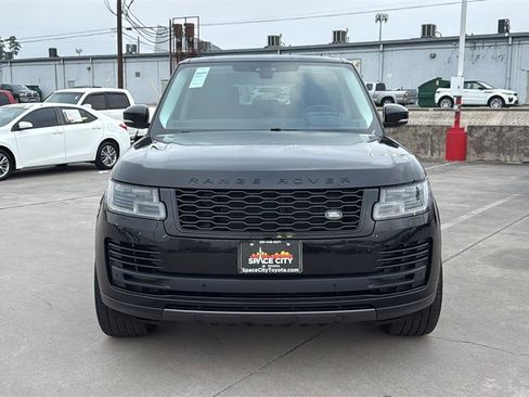 Used 2019 Land Rover Range Rover HSE image 2