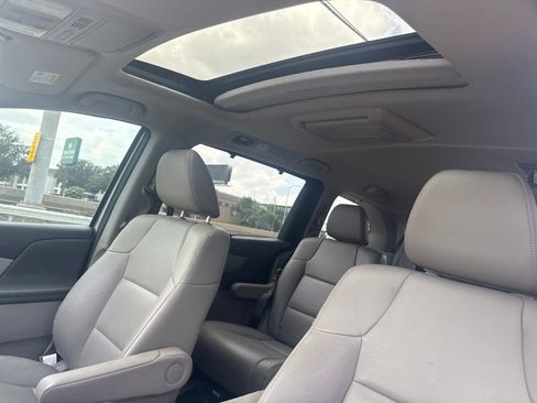 Used 2016 Honda Odyssey Touring image 13