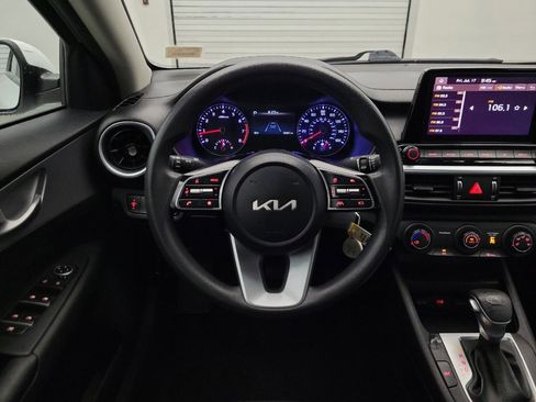 Used 2023 Kia Forte LXS FWD image 22