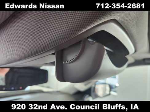 Used 2015 GMC Sierra 1500 Denali w/ Driver Alert Package image 33