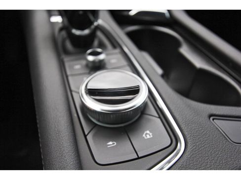 New 2026 Cadillac XT5 Luxury w/ LPO, Floor Liner Package AWD/4WD image 20