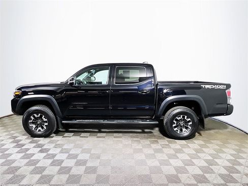Certified 2022 Toyota Tacoma TRD Off-Road image 5