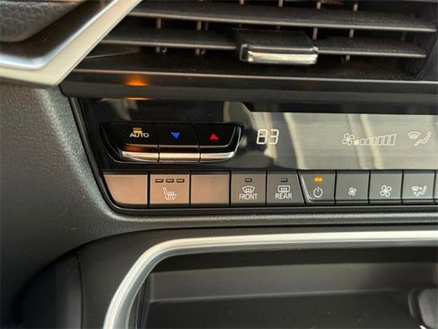 Used 2025 MAZDA CX-70 3.3 Turbo w/ Preferred Package image 24