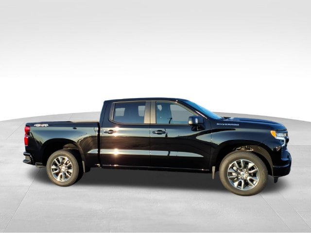 New 2026 Chevrolet Silverado 1500 RST w/ RST All Star Premium Package AWD/4WD image 2