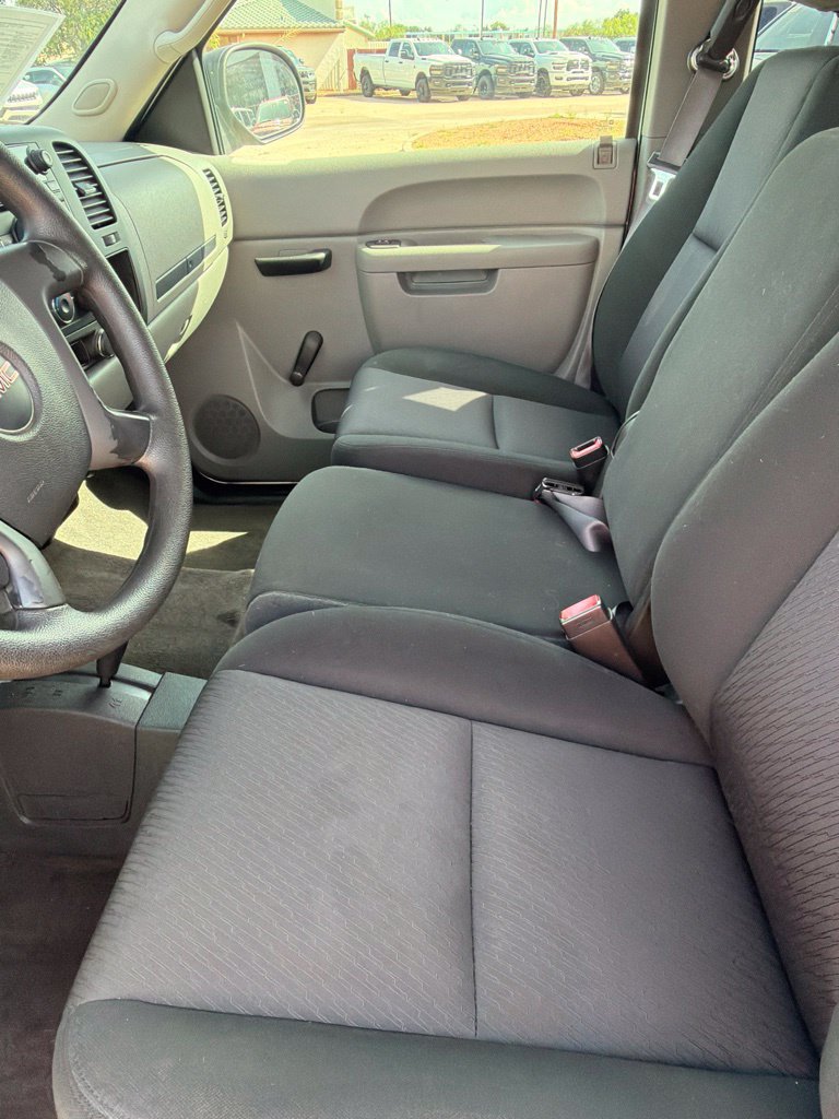 Used 2013 GMC Sierra 2500 W/T w/ Work Truck Preferred Package AWD/4WD image 12