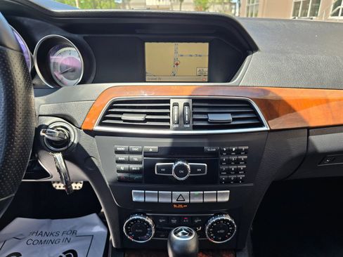 Used 2013 Mercedes-Benz C 300 4MATIC Sedan image 27