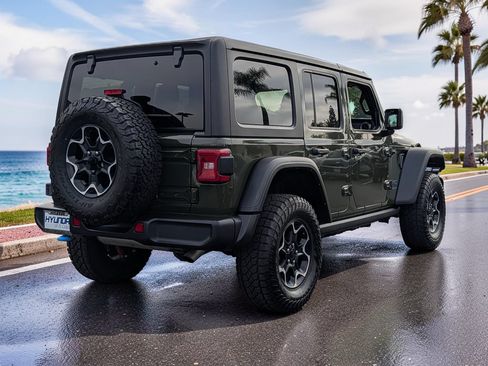 Used 2023 Jeep Wrangler Unlimited Rubicon 4xe AWD/4WD image 4