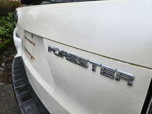 Used 2009 Subaru Forester 2.5X w/ Popular Equipment Group 5A image 4