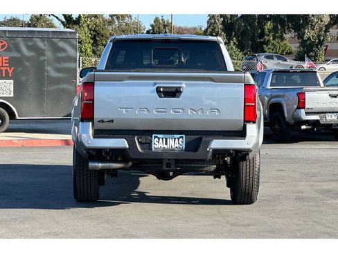 New 2026 Toyota Tacoma TRD Sport image 5