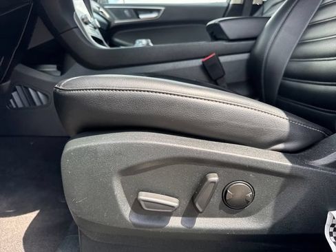 Used 2022 Ford Edge SEL AWD/4WD image 14