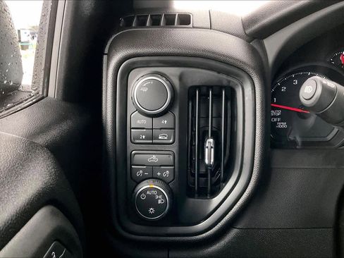 Certified 2026 Chevrolet Silverado 1500 W/T w/ Trailering Package image 31