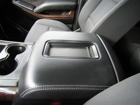 Used 2019 Chevrolet Tahoe LS image 24