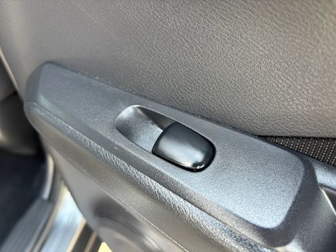 Used 2024 Nissan Kicks SV FWD image 58