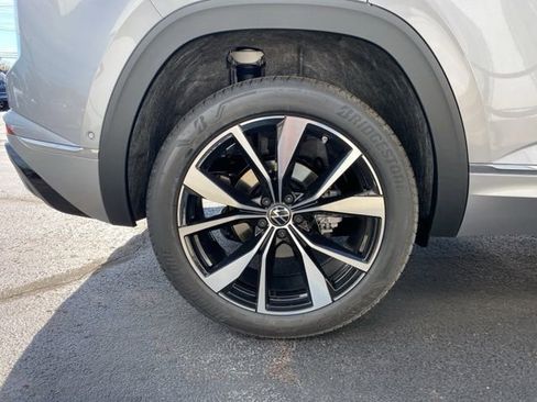 New 2026 Volkswagen Atlas Cross Sport SEL Premium R-Line AWD/4WD image 23