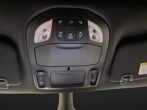 New 2026 Chrysler Pacifica Select image 25