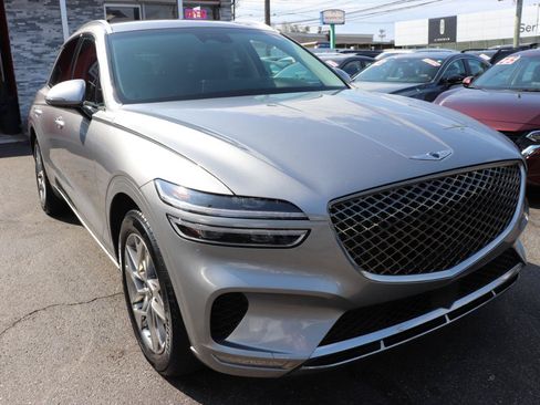 Used 2025 Genesis GV70 2.5T AWD/4WD image 7