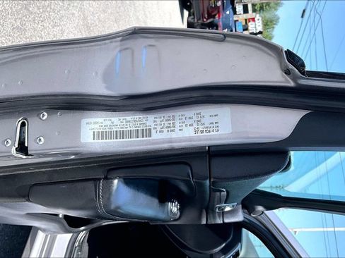 Used 2020 Jeep Grand Cherokee Altitude AWD/4WD image 19
