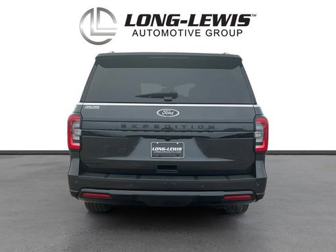 Used 2024 Ford Expedition Limited AWD/4WD image 5