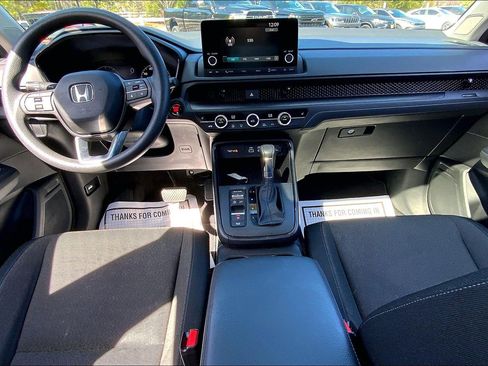 Used 2024 Honda CR-V EX image 16