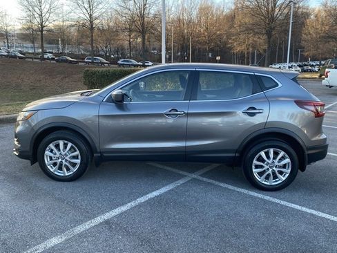 Certified 2021 Nissan Rogue Sport S image 4