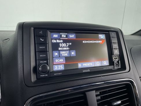 Used 2019 Dodge Grand Caravan GT FWD image 15