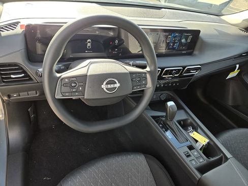 New 2026 Nissan Sentra SV w/ Floor Mat Package FWD image 11