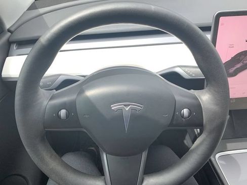 Used 2021 Tesla Model Y Performance AWD/4WD image 18