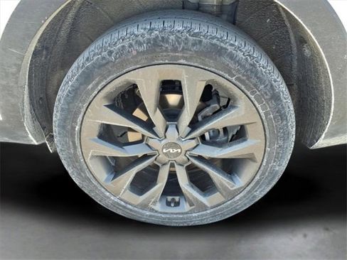 Used 2023 Kia Sorento SX Prestige image 27