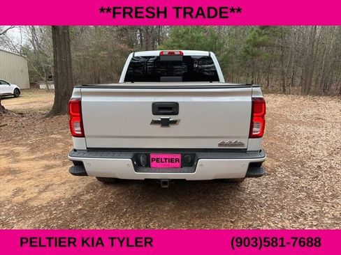 Used 2018 Chevrolet Silverado 1500 High Country image 9