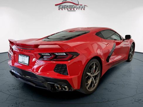 Used 2021 Chevrolet Corvette Stingray Premium Cpe w/ Z51 Performance Package RWD image 23