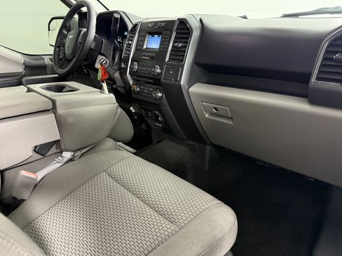 Certified 2018 Ford F150 XLT image 10