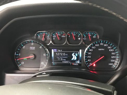 Used 2018 Chevrolet Silverado 1500 LT w/ All Star Edition image 14