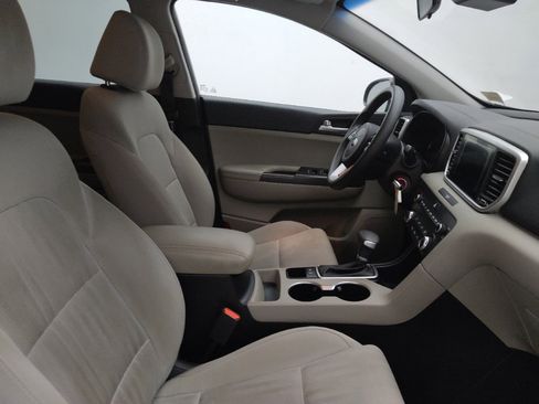 Used 2020 Kia Sportage LX FWD image 21