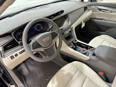 Used 2026 Cadillac XT5 Premium Luxury w/ Driver Assist Package FWD image 10
