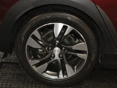 Used 2018 Buick Regal Preferred w/ Sights and Sounds Package AWD/4WD image 37