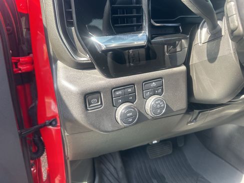 Used 2022 Chevrolet Silverado 1500 RST image 30