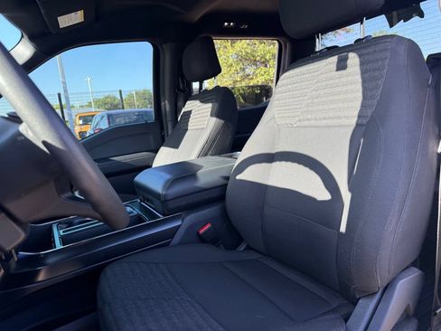 Used 2022 Ford F150 XL w/ STX Appearance Package RWD image 11