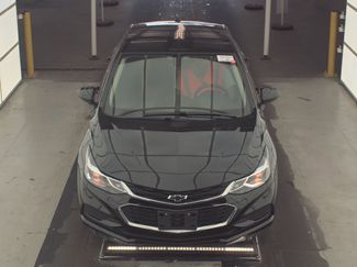 Used 2018 Chevrolet Cruze LT w/ Convenience Package video 2