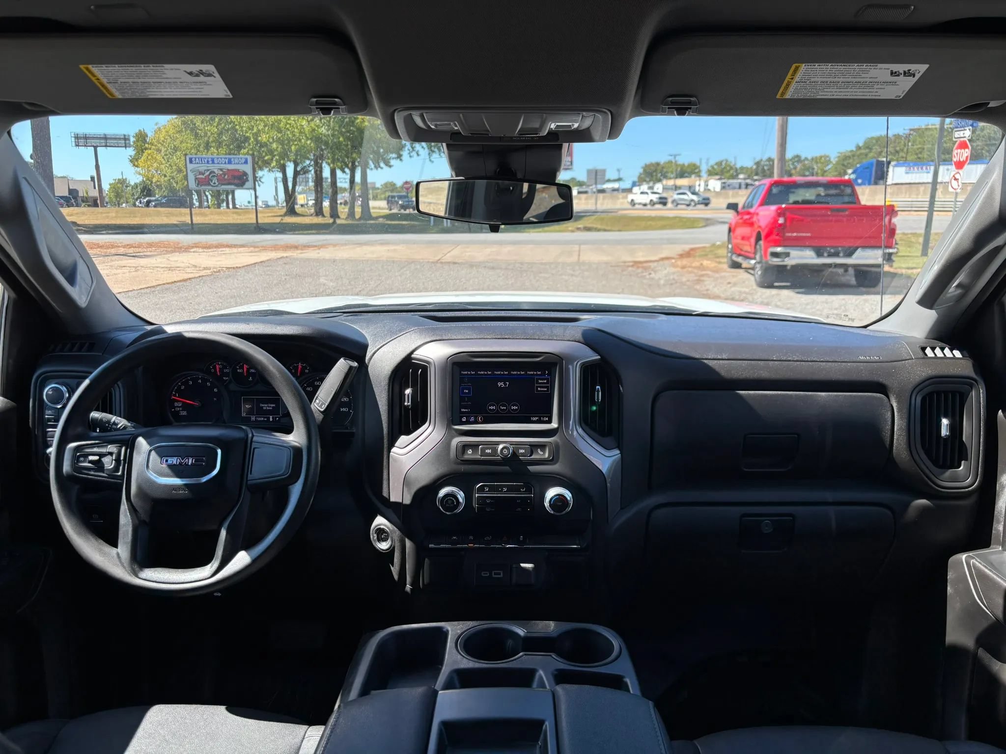 Used 2023 GMC Sierra 1500 Pro w/ Convenience Package AWD/4WD image 18