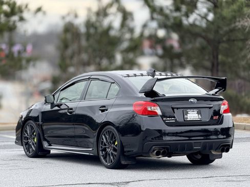 Used 2018 Subaru WRX STI Limited image 9