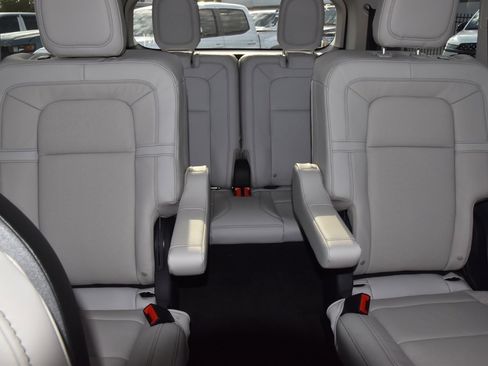 New 2026 Lincoln Aviator Reserve image 21