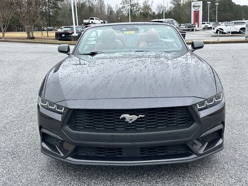 Used 2024 Ford Mustang Premium image 2