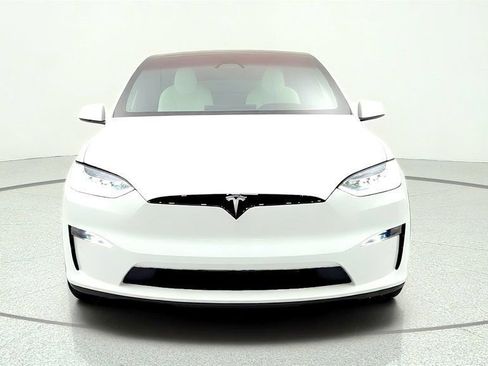 Used 2022 Tesla Model X AWD/4WD image 2