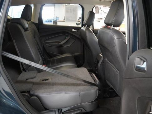 Used 2019 Ford Escape SEL image 30