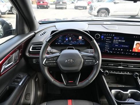 Used 2024 Chevrolet Traverse RS w/ LPO, Floor Liner Package image 13